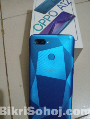 Oppo A12